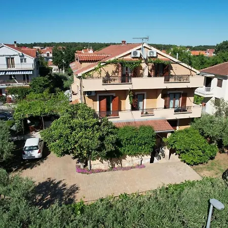 Sinka 4 * Biograd na Moru