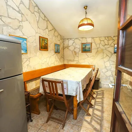 Sinka 4 * Biograd Na Moru